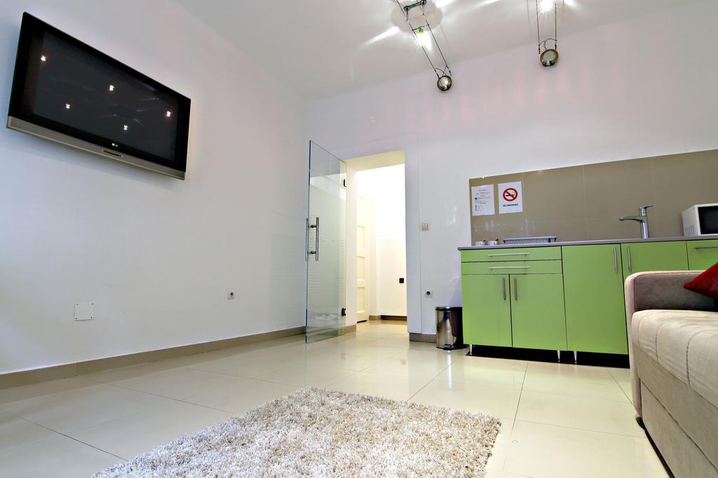 City Centre Apartment Novi Sad Exterior foto