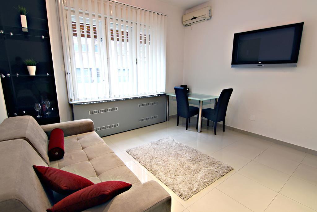 City Centre Apartment Novi Sad Exterior foto