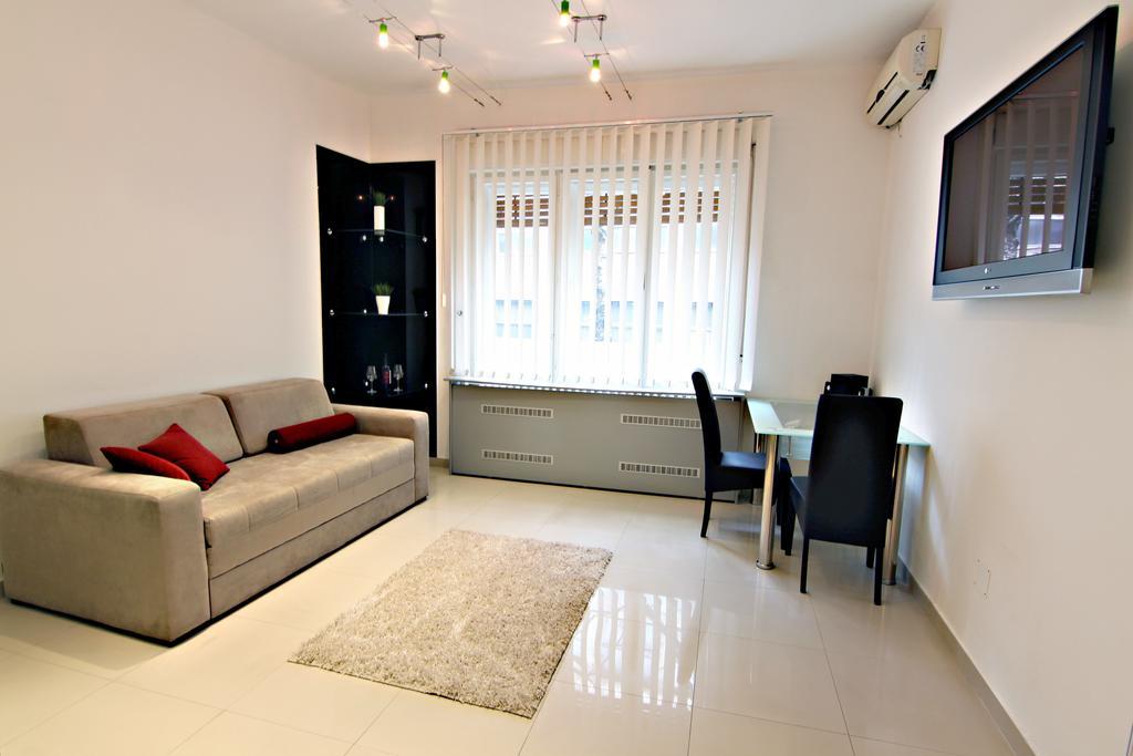 City Centre Apartment Novi Sad Exterior foto